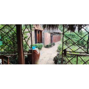 Hộ Kinh Doanh Giải Khát - Du Lịch Vườn Dừa Út Khuê